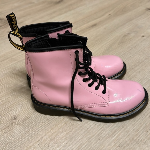 Dr. Martens Girl's Patent Leather Pink Combat Boots US Size 4 Style 1460 J - Picture 1 of 9